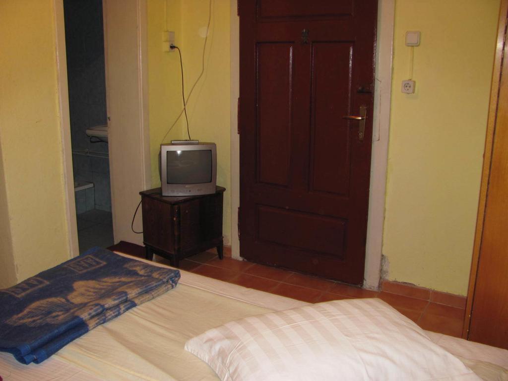 Szurdok Panzio Hotel BaileTusnad Room photo
